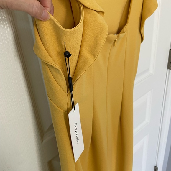 Mustard Yellow Shift Dress - Picture 3 of 6